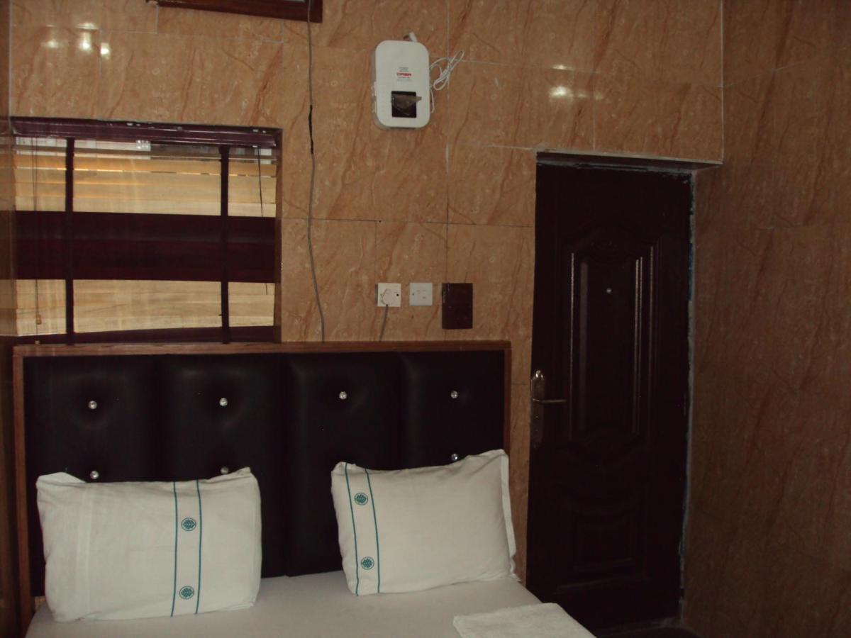 Elites Lodge Port Harcourt Eksteriør billede