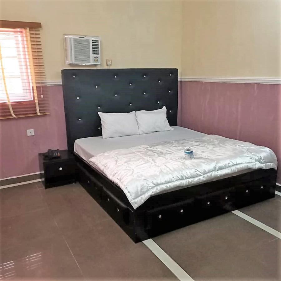 Elites Lodge Port Harcourt Eksteriør billede